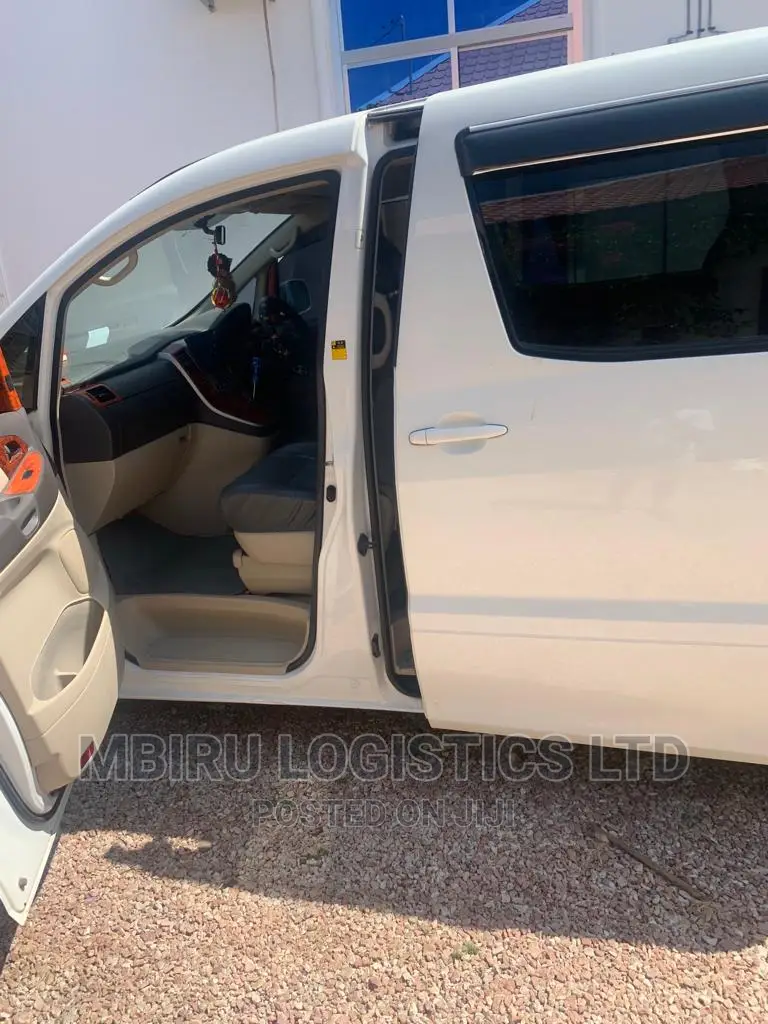Toyota Alphard 2005 White
