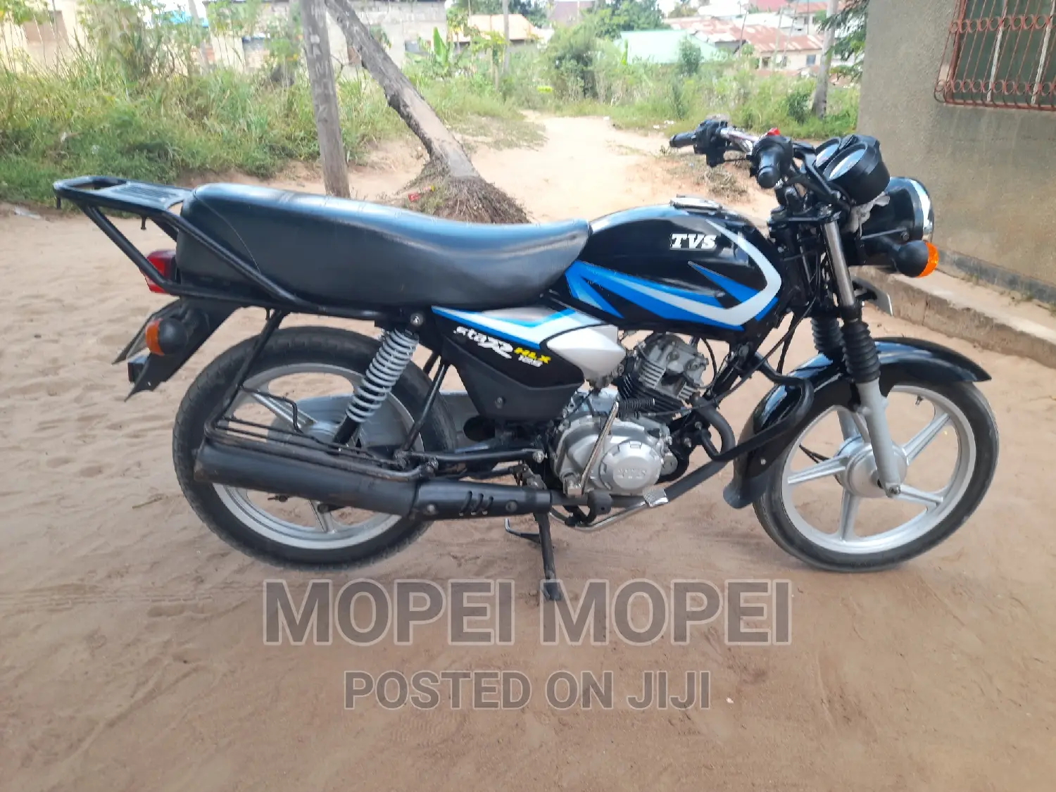 TVS HLX 125 2022 Black