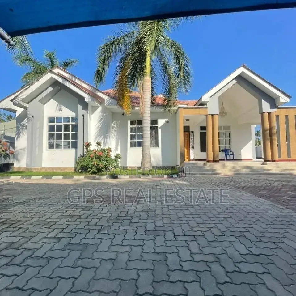4bdrm House in Mbezi Beach, Kinondoni for sale