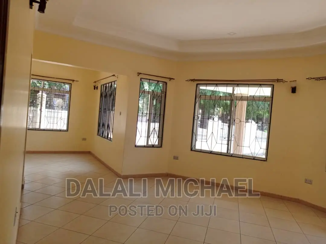 4bdrm House in Ununio, Kunduchi for rent in Kunduchi Houses