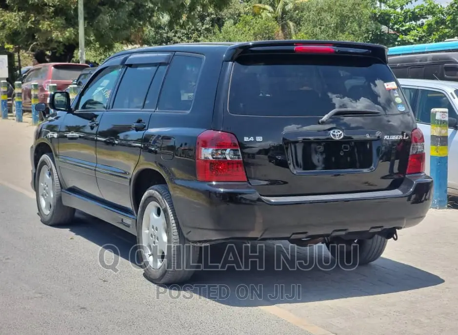 Toyota Kluger 2005 Black