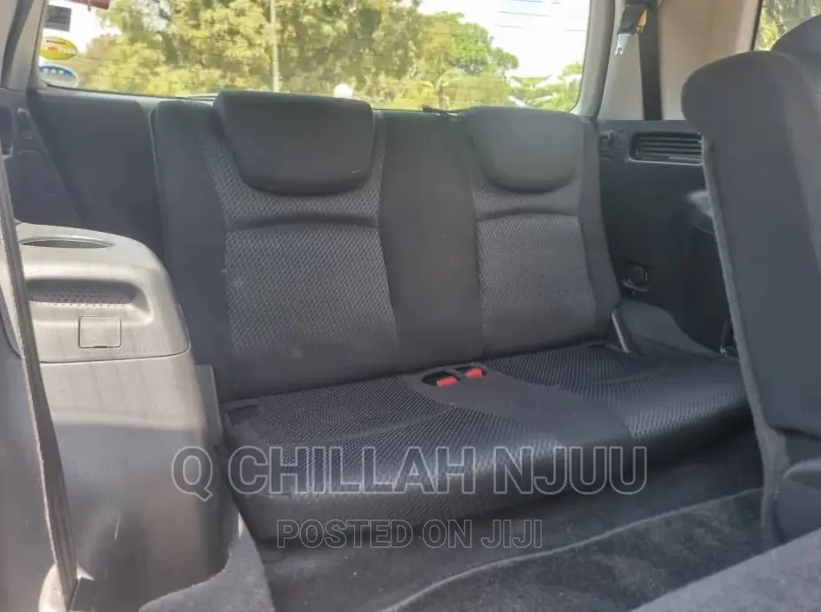Toyota Kluger 2005 Black