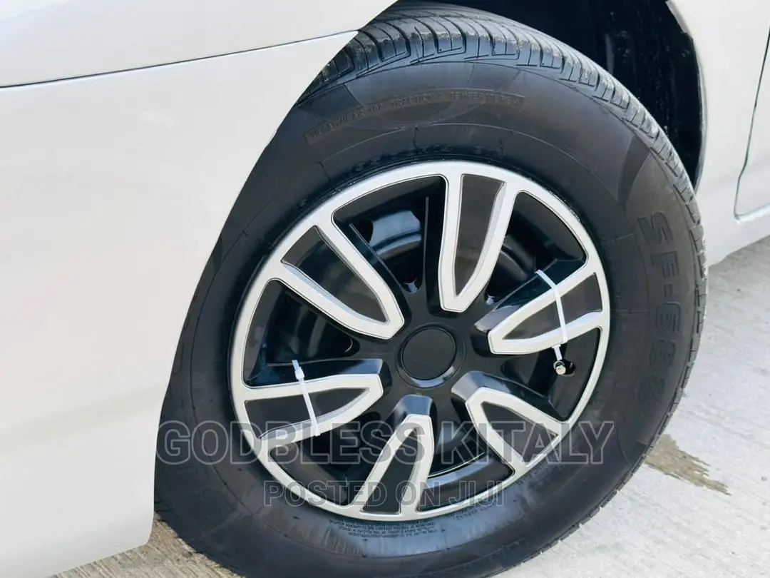 Toyota Corolla Spacio 2004 Silver