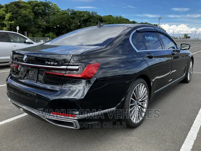 BMW 7 Series 2019 Black