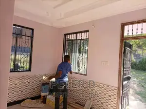 1bdrm Apartment in Kimara for rent