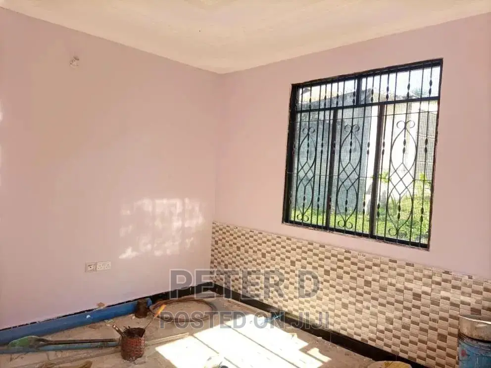 1bdrm Apartment in Kimara for rent