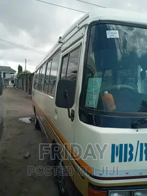 Toyota Coaster 2000 White