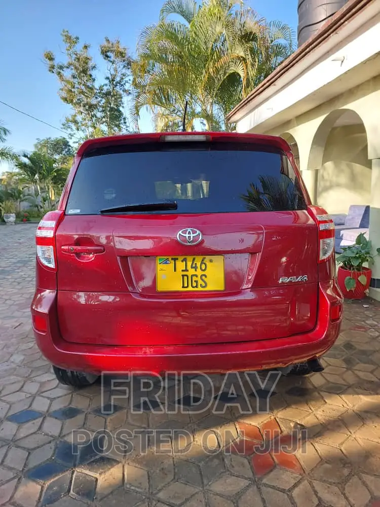 Toyota RAV4 2005 Red