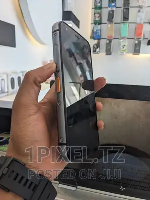 New Cat S62 128 GB Black