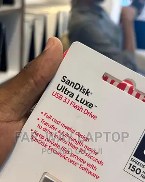 Sandisk Utra Luxe Flash Disk