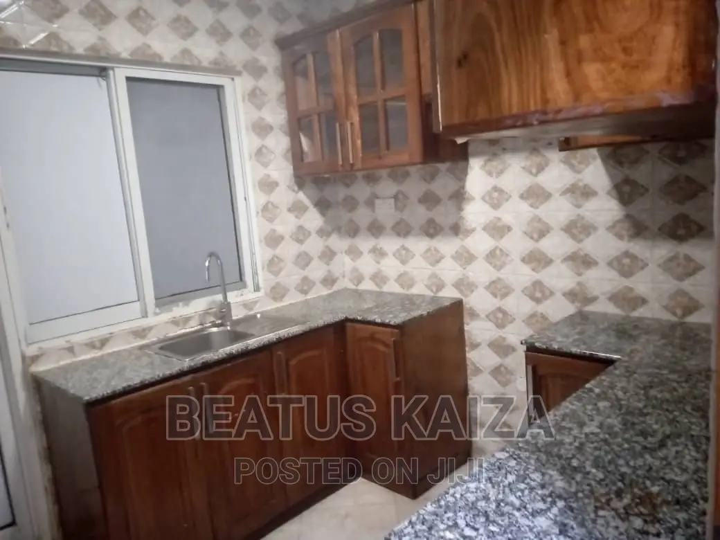 3bdrm Block of Flats in Kariakoo Fite for rent