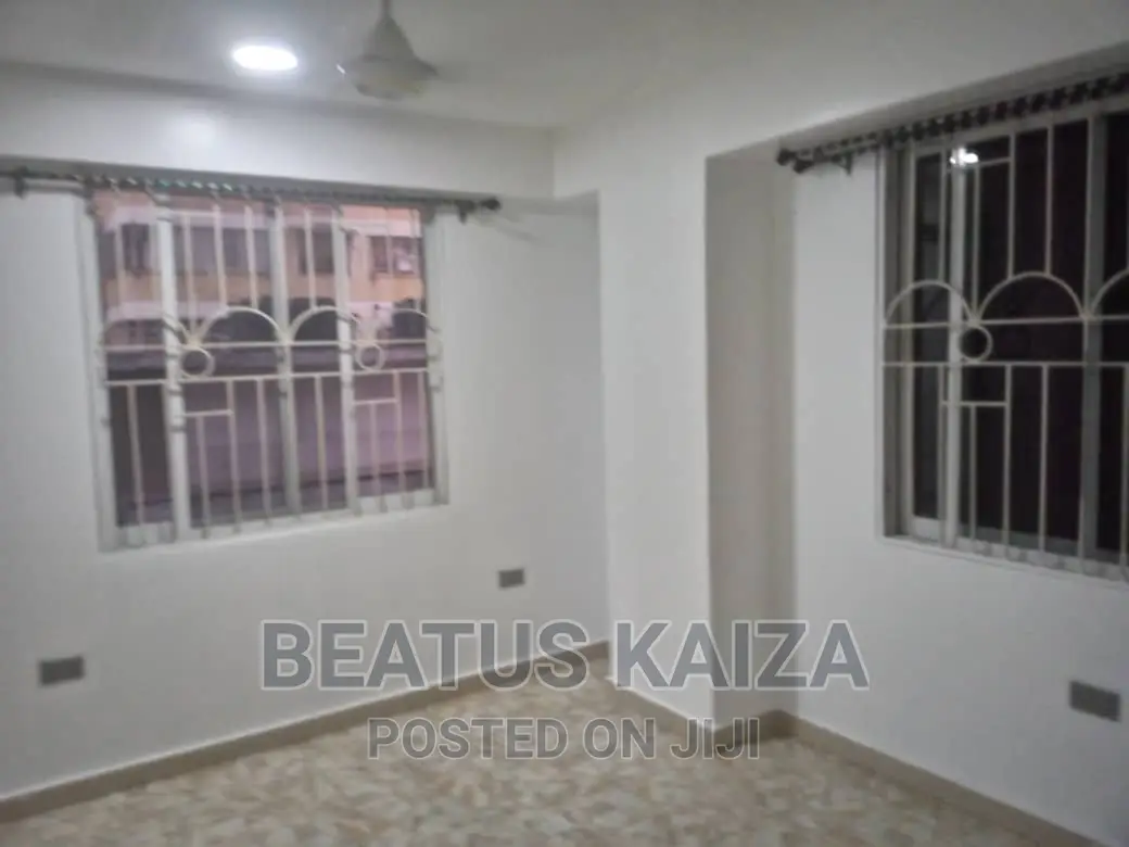 3bdrm Block of Flats in Kariakoo Fite for rent