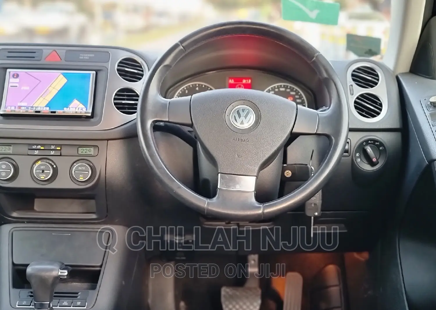 Volkswagen Tiguan 2012 Black