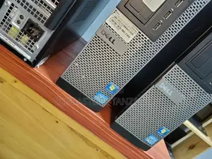 Desktop Computer Dell OptiPlex 790 4GB Intel Core i5 HDD 500GB