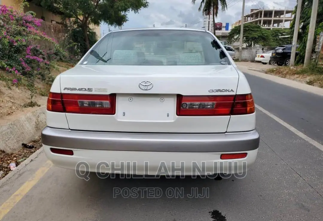 Toyota Corona Premio 2000 White