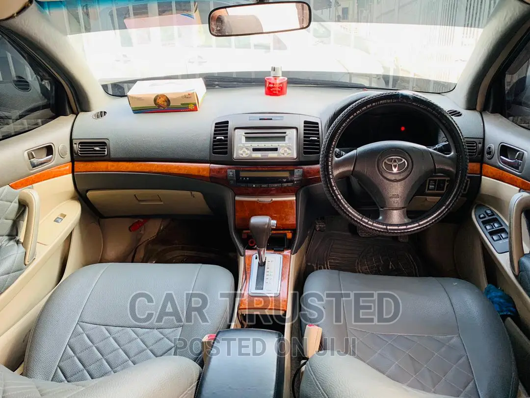 Toyota Premio 1.8 AWD 2005 Silver
