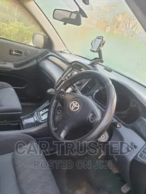 Toyota Kluger 2004 Black