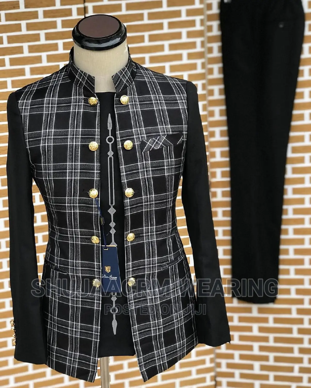 Fashionable Suit