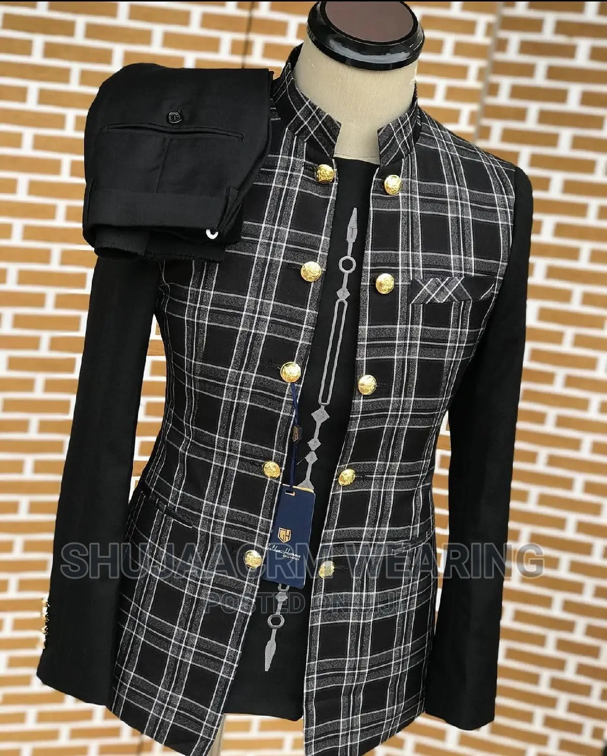 Fashionable Suit