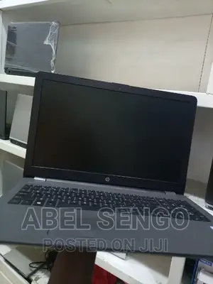 Laptop HP 250 G6 4GB Intel Core I5 HDD+SSD 500GB