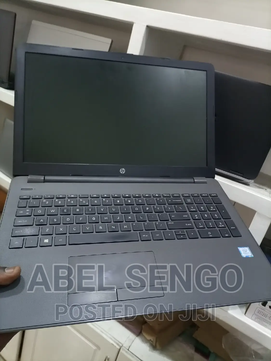 Laptop HP 250 G6 4GB Intel Core I5 HDD+SSD 500GB