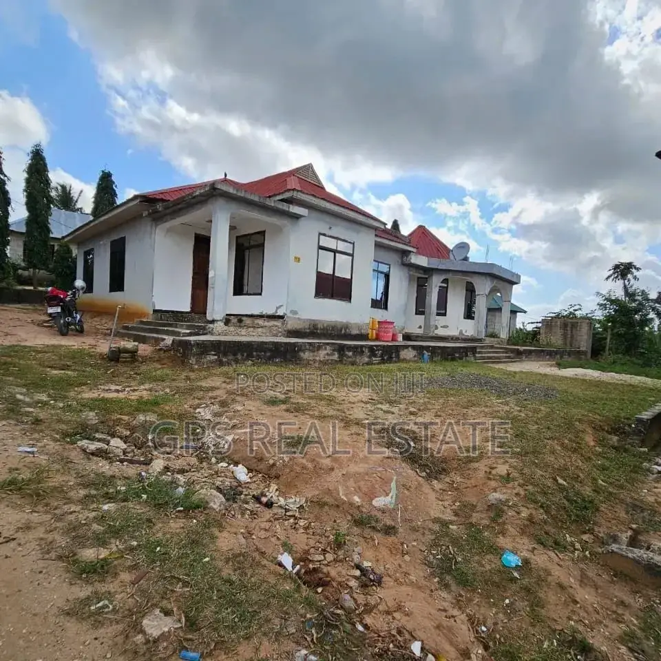 3bdrm House in Goba Kwaawadhi, Kinondoni for sale