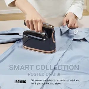 Handheld Garment Clothing Steamer Iron1