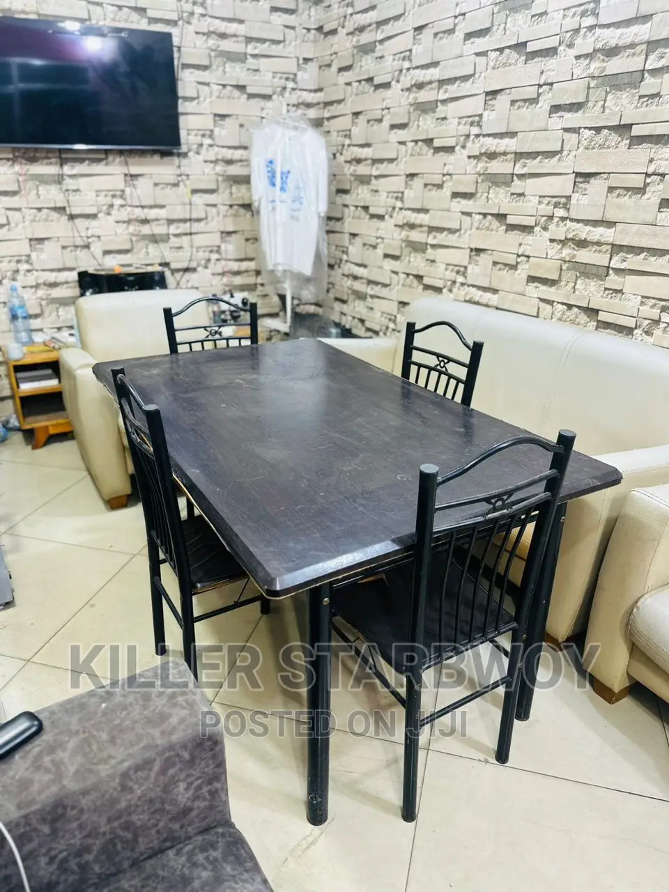 Dinning Table Viti 6
