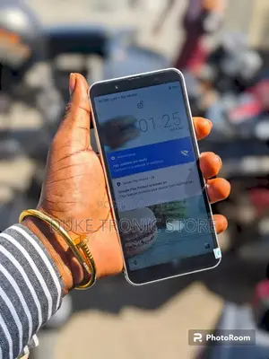 Mobile Phone 32 GB Silver