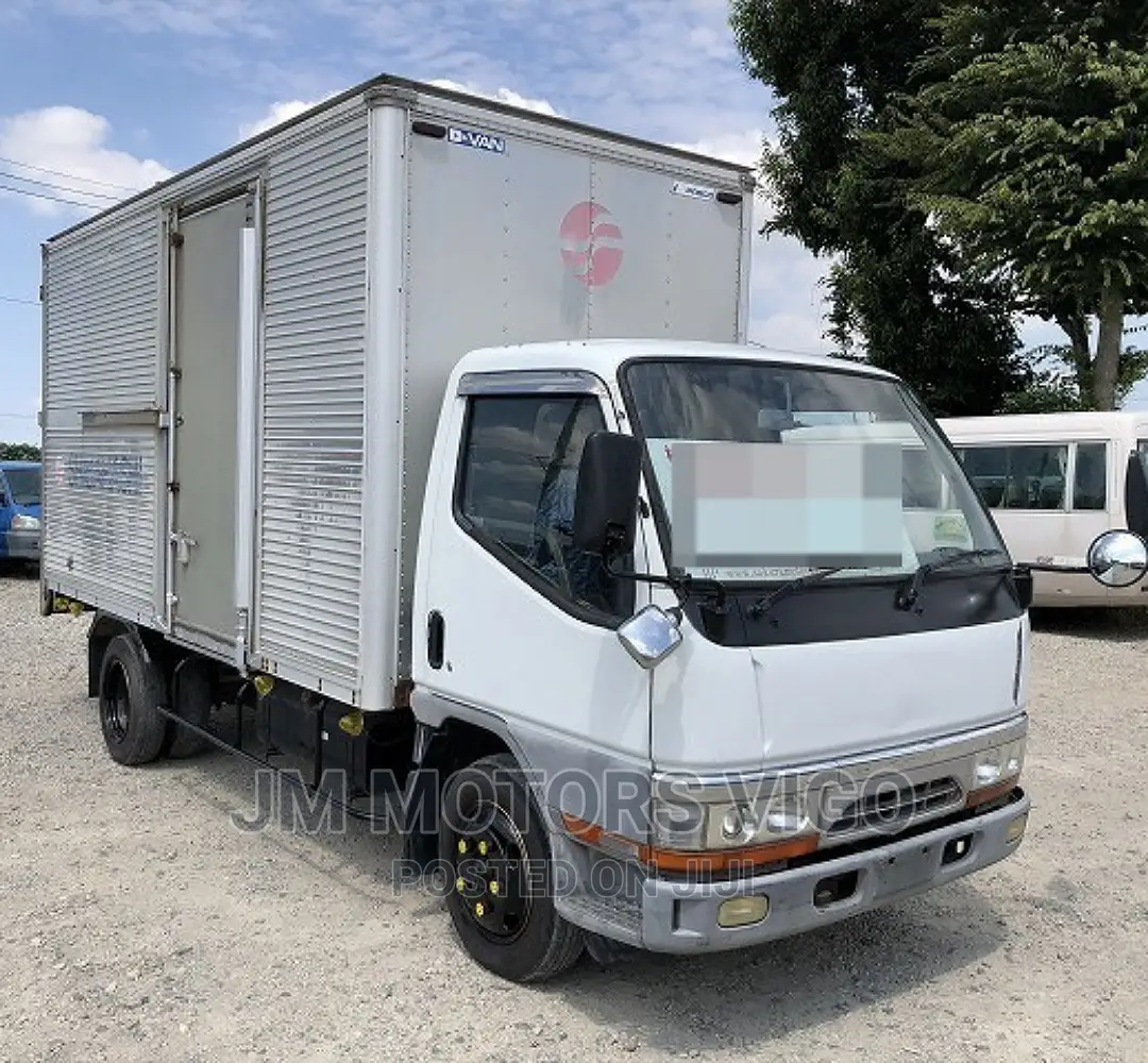 Mitsubishi Canter Heavy Truck