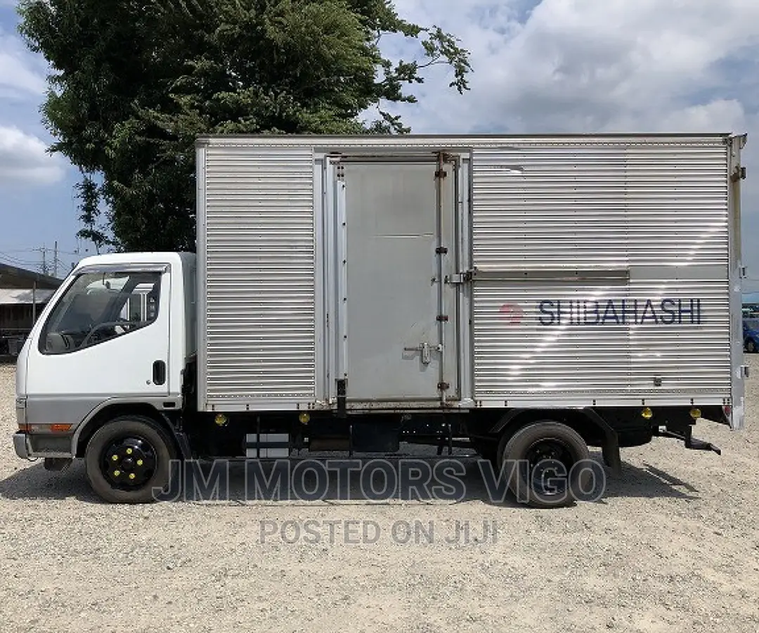 Mitsubishi Canter Heavy Truck