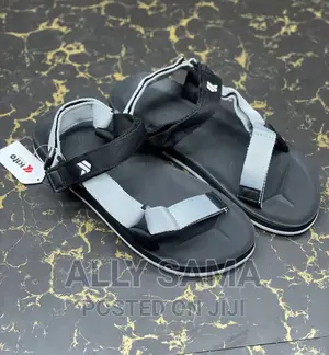 KITO Black Sandals
