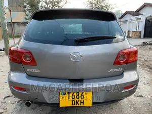 Mazda Verisa 2003 Gray
