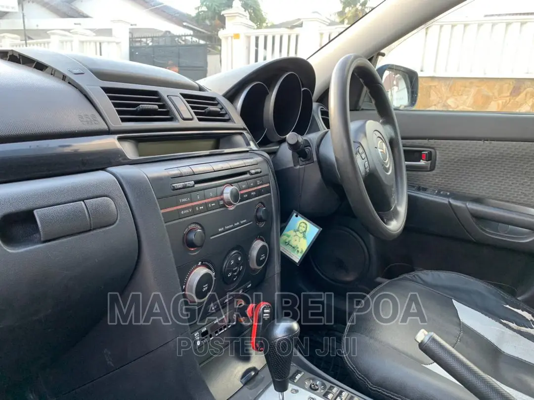 Mazda Verisa 2003 Gray