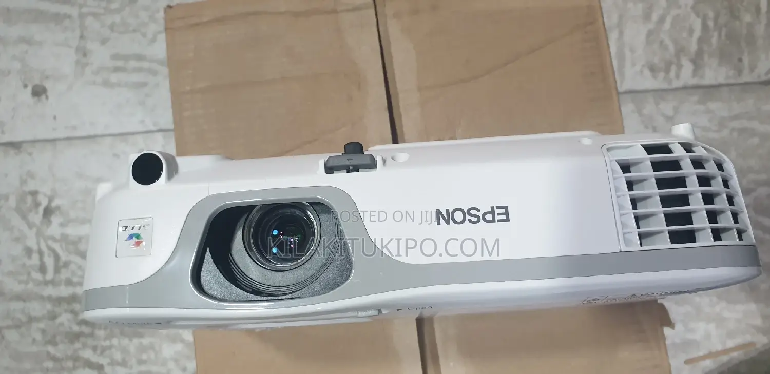 EPSON Projector Eb S11
