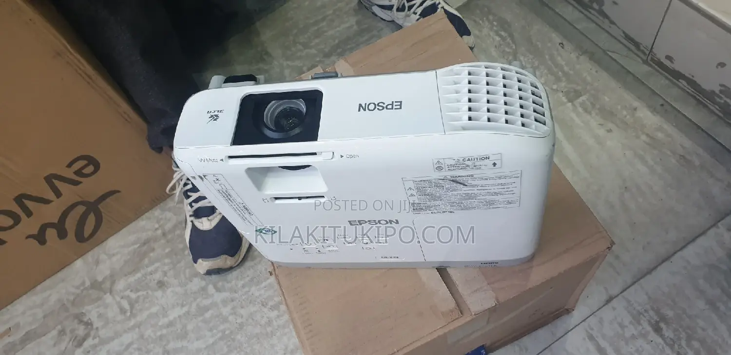 EPSON Projector Eb X39 Lumens 3500