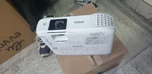 EPSON Projector Eb X39 Lumens 3500