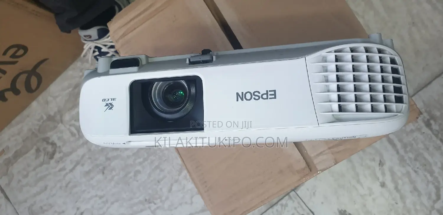 EPSON Projector Eb X39 Lumens 3500