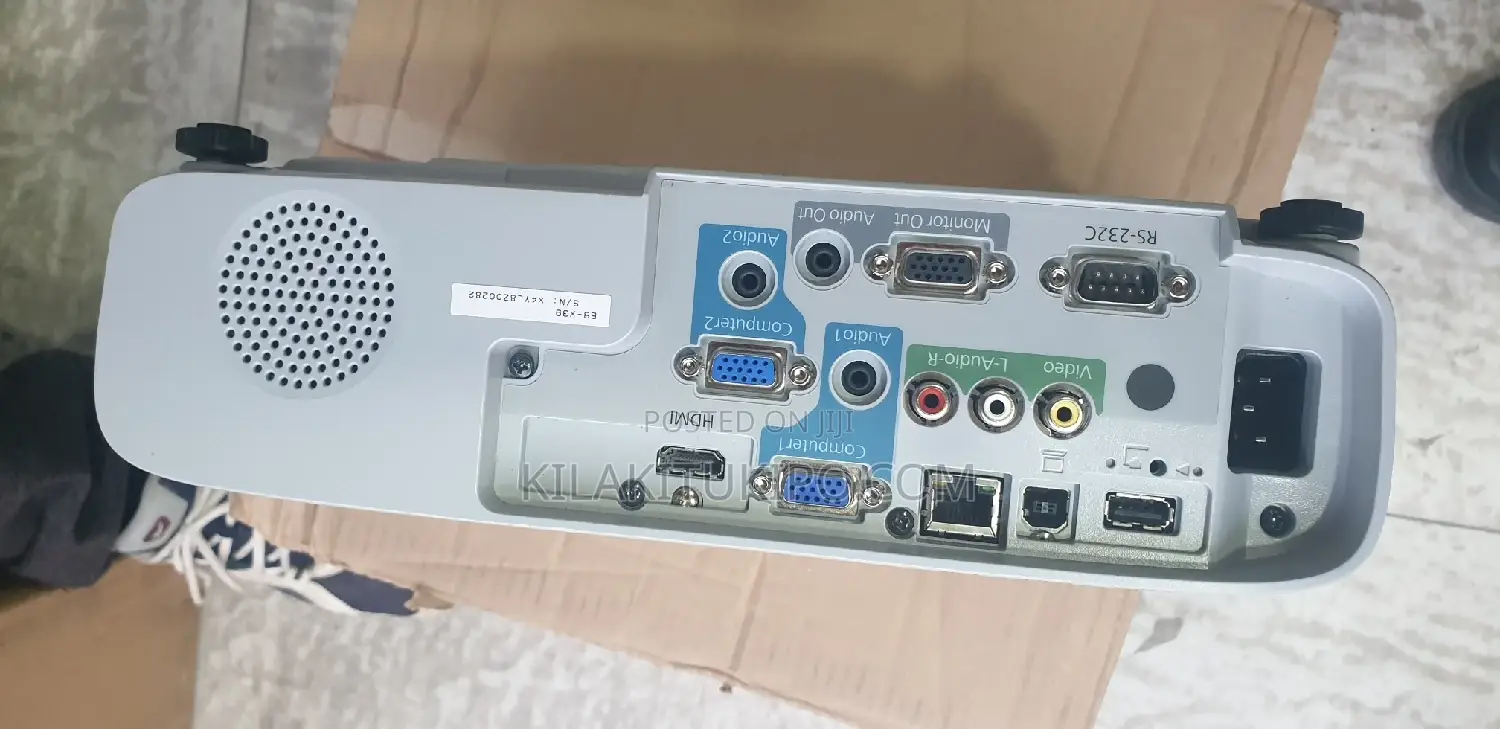 EPSON Projector Eb X39 Lumens 3500