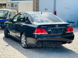 Toyota Crown 2006 Black