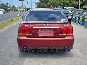 Toyota Crown 2006