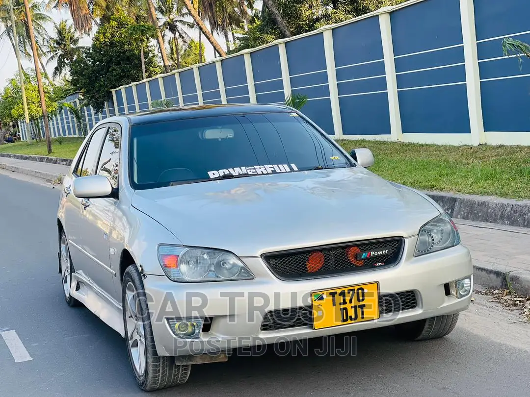 Toyota Altezza 2002 Silver