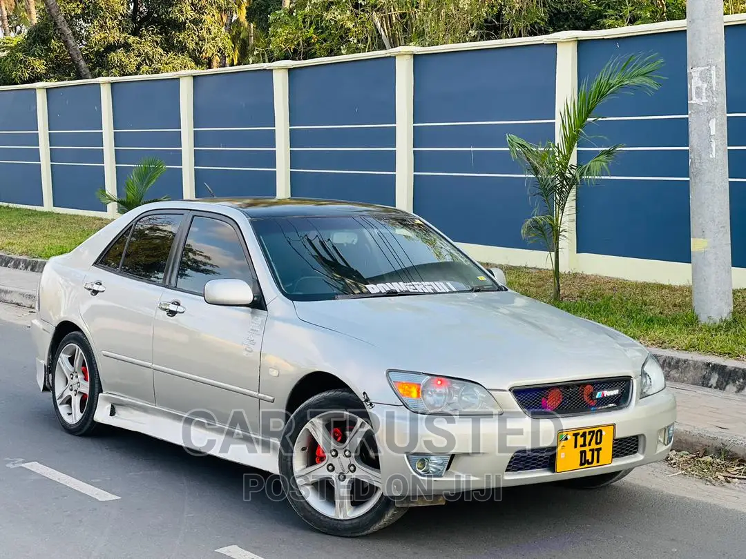 Toyota Altezza 2002 Silver