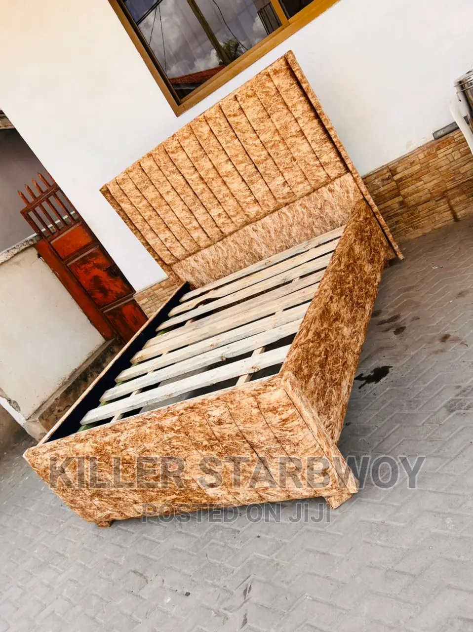 Bedsofa Classic Mpya
