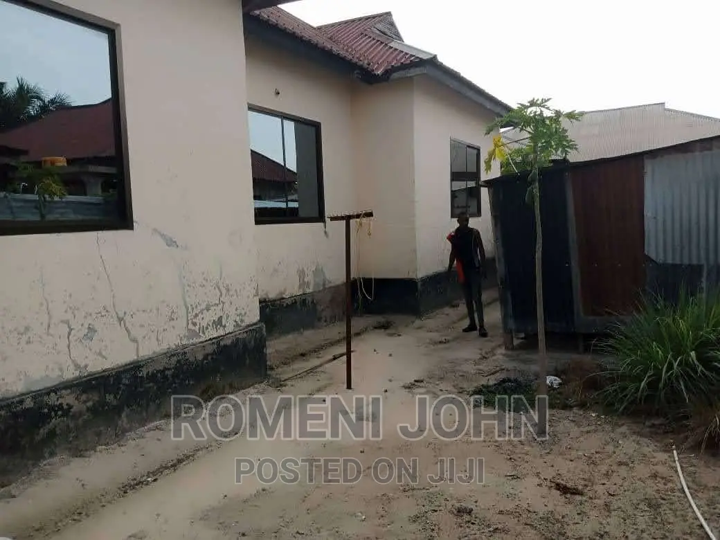 4bdrm House in Tanzania Dsm Ukonga for sale