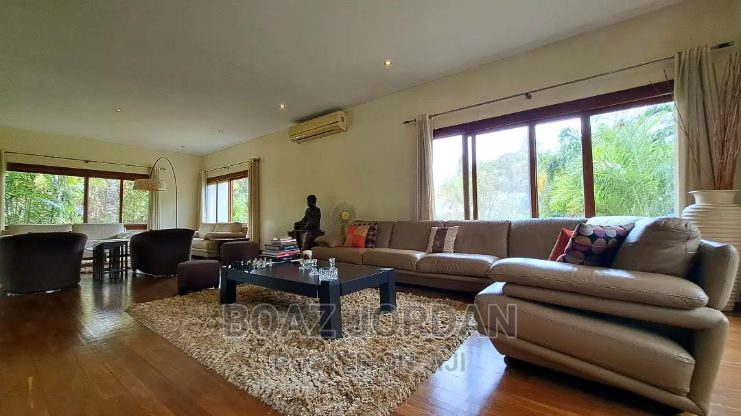 Furnished 8bdrm Bungalow in Masak Chole Drive, Masaki for sale