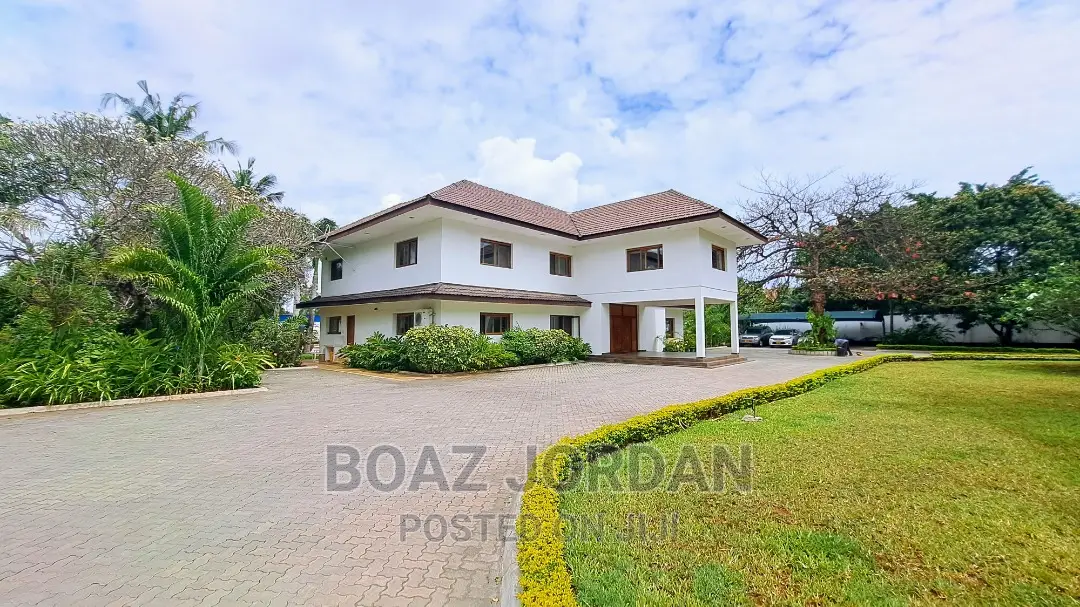 Furnished 8bdrm Bungalow in Masak Chole Drive, Masaki for sale