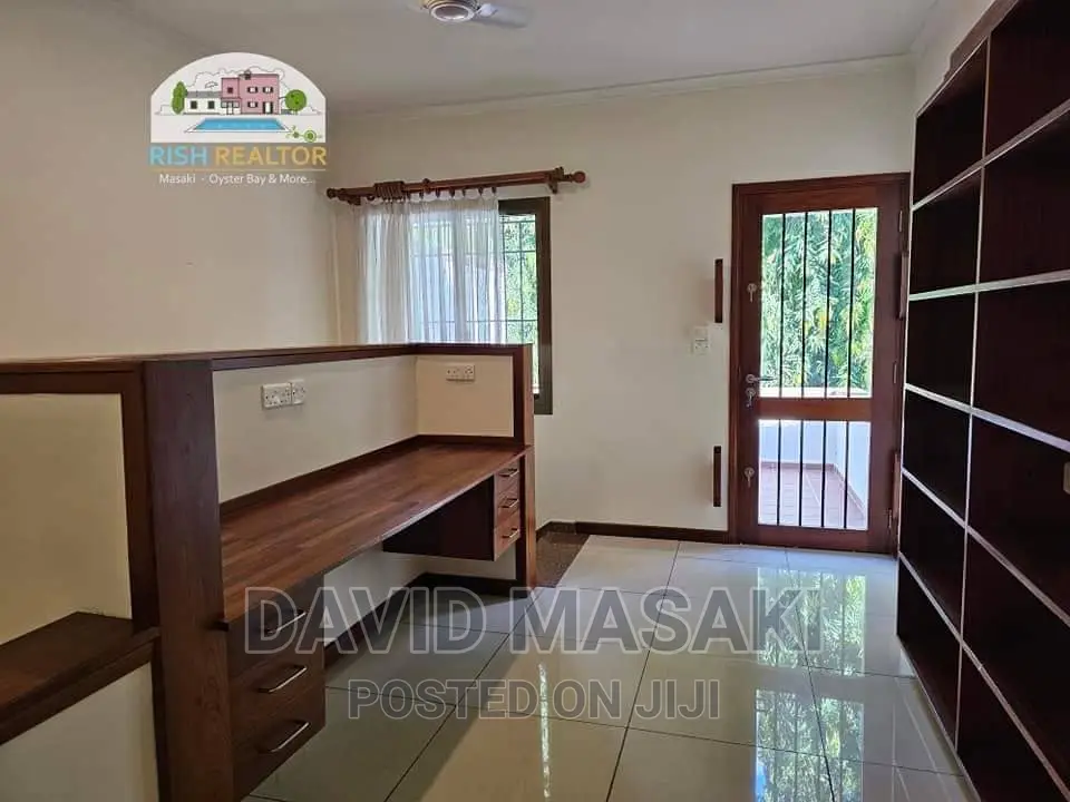 Furnished 4bdrm Bungalow in Bungalows In, Msasani for rent