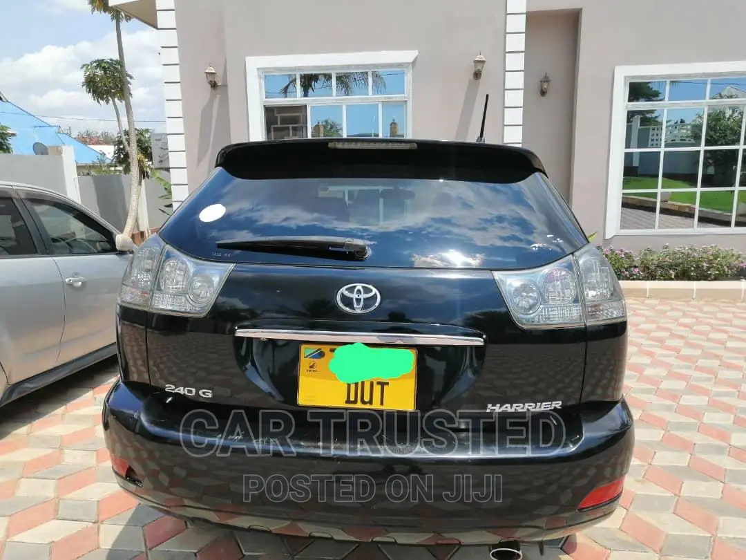 Toyota Harrier 2.4 4WD 2005 Black