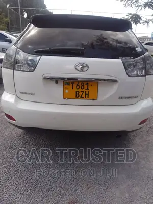 Toyota Harrier 2.4 4WD 2005 White